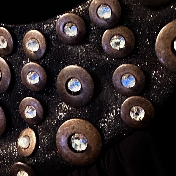 Absolutely gorgeous evening dress unique in style - Picture 5 of 6